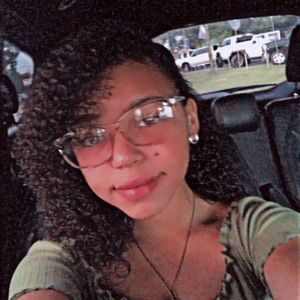 Meet your Posher, Destiny